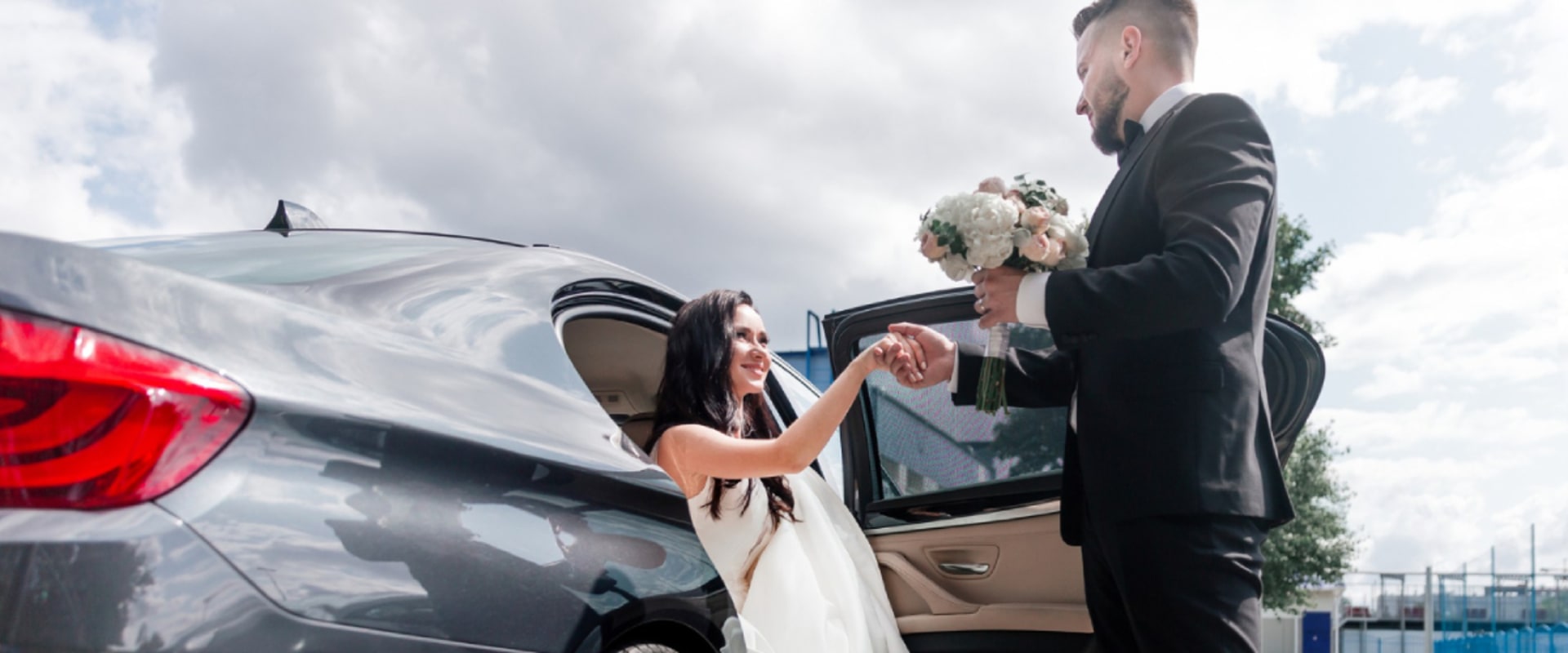 The Best Time to Book a Luxury Chauffeur Service